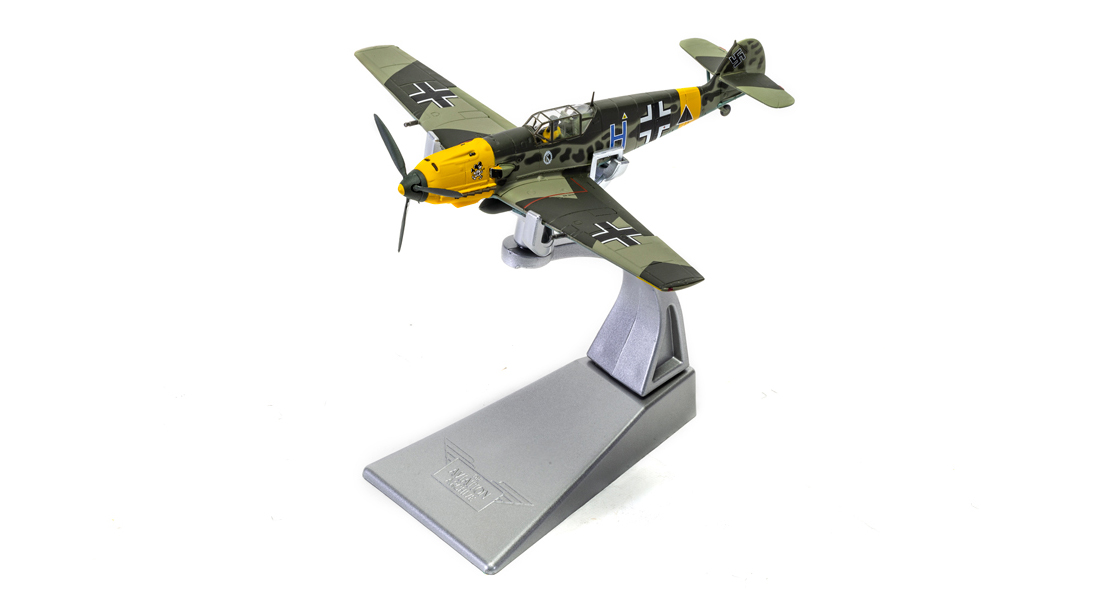 W_Corgi_Operation_Barbarossa_Messerschmitt_Bf109E_on_the_Corgi_Diecast_Diaries_blog.jpg
