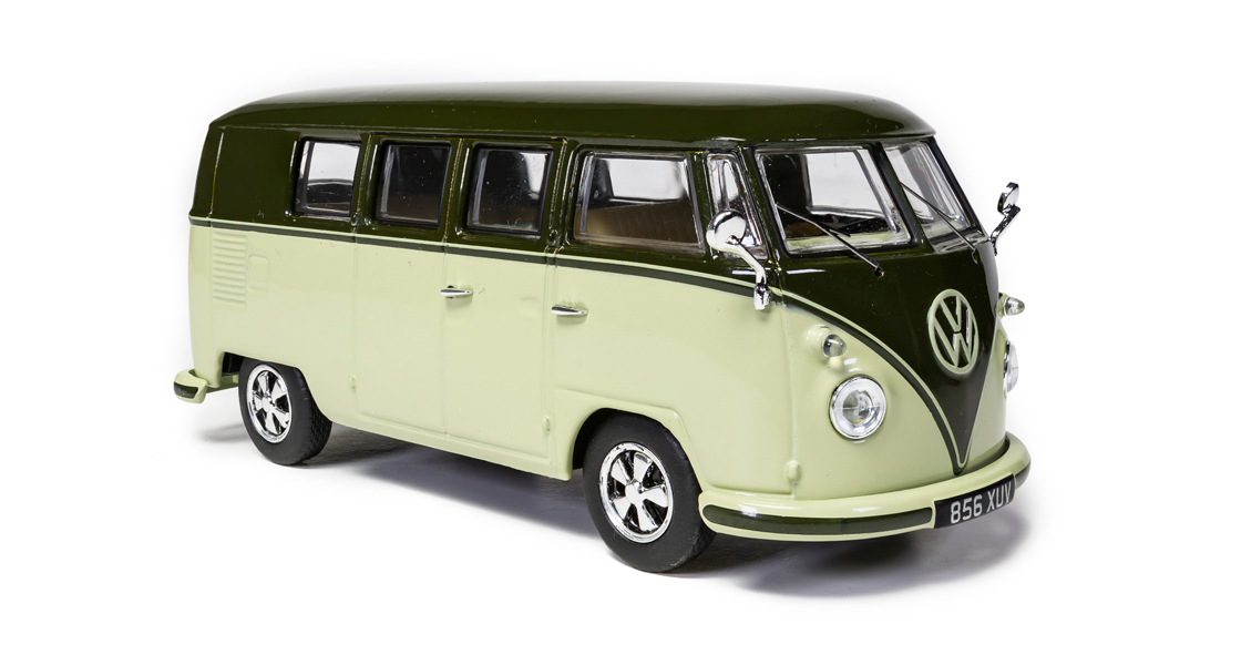 T_Corgi_Vanguards_Volkwagen_Campervan_scale_diecast_model_exclusive_on_the_Corgi_blog.jpg