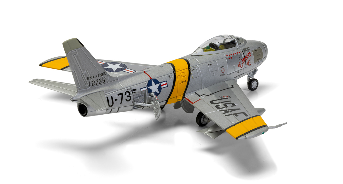 P_CORGI_Aviation_Archive_introduce_two_aircraft_model_representations_of_Mustang_and_Sabre_fighters_flown_by_ACE_pilot_William_T_Bill_Whisner_USAAF.jpg