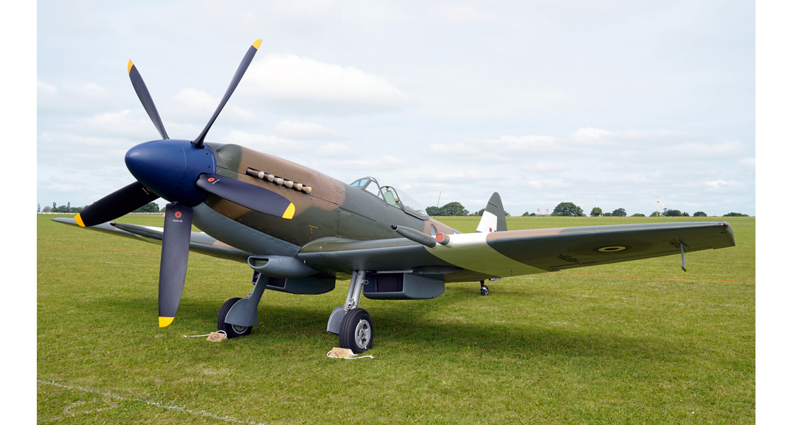 W_Airfix_and_Corgi_Aerodrome_blog_report_from_this_years_Sywell_Airshow_a_Warbird_extravaganza.jpg