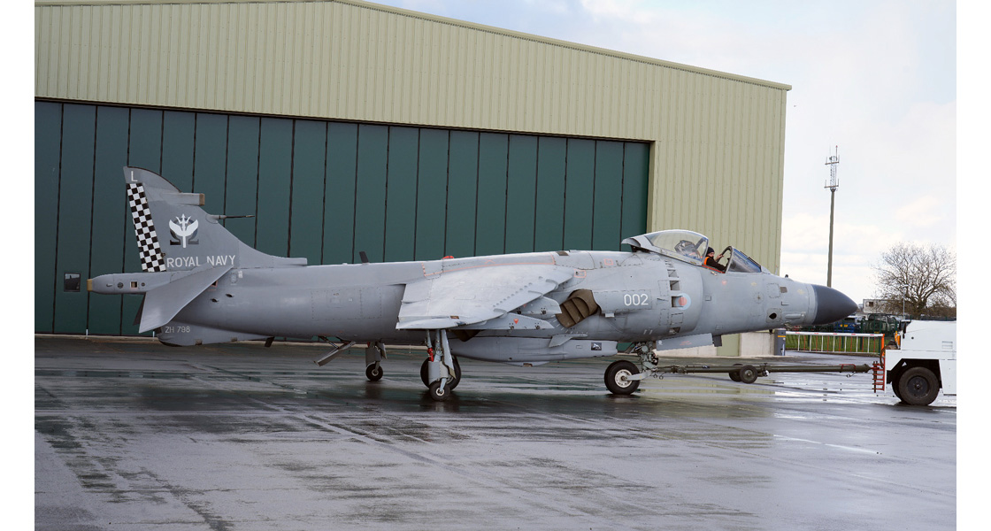 D_Sea_Harrier_FA2_ZH798_night_photography_event_reviewed_on_the_latest_Airfix_and_Corgi_Aerodrome_blog.jpg