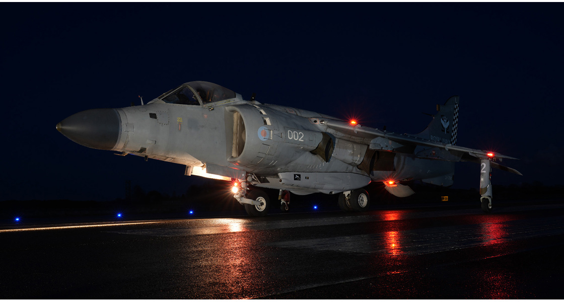 P_Sea_Harrier_FA2_ZH798_night_photography_event_reviewed_on_the_latest_Airfix_and_Corgi_Aerodrome_blog.jpg