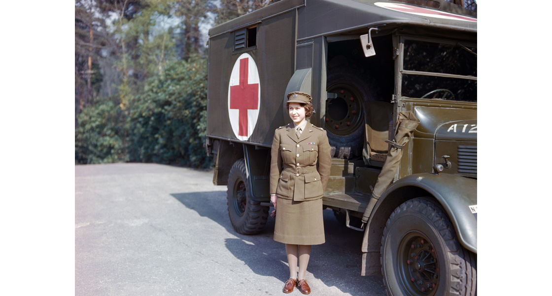 M_Airfix_Austin_K2Y_Ambulance_scale_model_kit_by_Royal_Appointment_on_the_weekly_Airfix_Workbench_blog.jpg