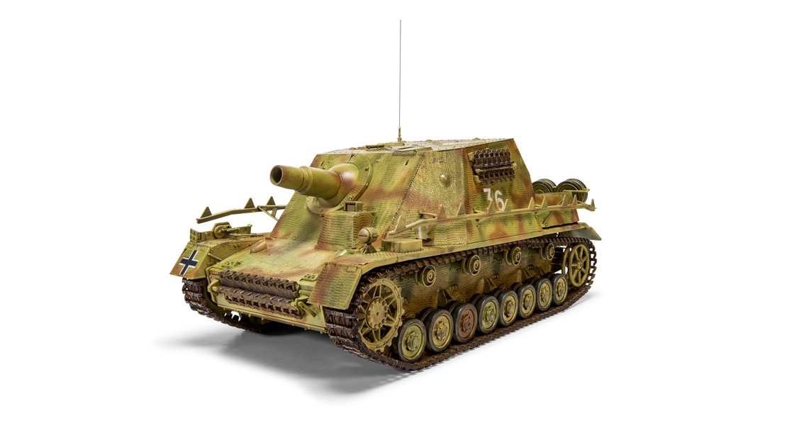 F_Airfix_Sturmpanzer_IV_Brummbar_scale_model_kit_review_on_the_weekly_Airfix_Workbench_blog.jpg
