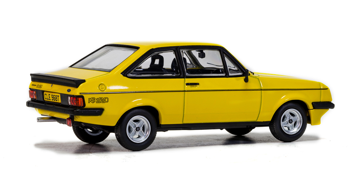 S_New_Corgi_Vanguards_Ford_Escort_Mk2_RS2000_collectable_model_on_the_Diecast_Diaries_blog.jpg