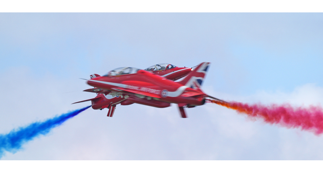 Y_Cosford_Airshow_2022_review_on_the_Airfix_and_Corgi_Aerodrome_blog_Red_Arrows_return.jpg
