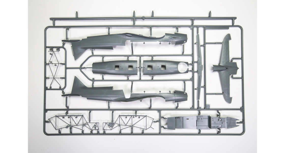 E_Airfix_exclusive_Avro_Anson_Mk1_scale_model_kit_parts_revealed_on_the_weekly_Workbench_blog.jpg