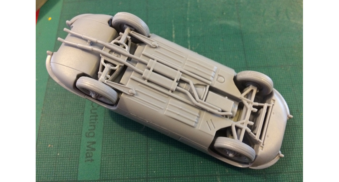 R_The_Airfix_Starter_Set_range_is_about_to_welcome_a_new_model_of_a_Jaguar_E_Type_an_icon_of_the_motoring_world.jpg
