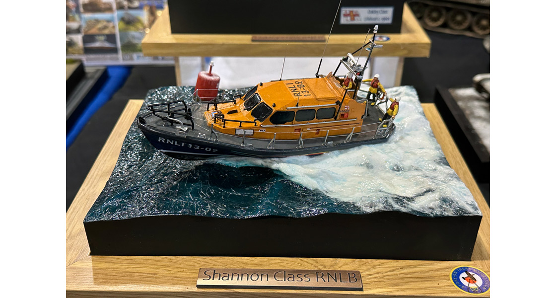 K_The_Airfix_Workbench_blog_reports_on_the_recent_IPMS_Bolton_model_Show_and_the_public_debuts_of_both_the_new_Airfix_SEPECAT_Jaguar_and_the_Stalwart_mk2.jpg