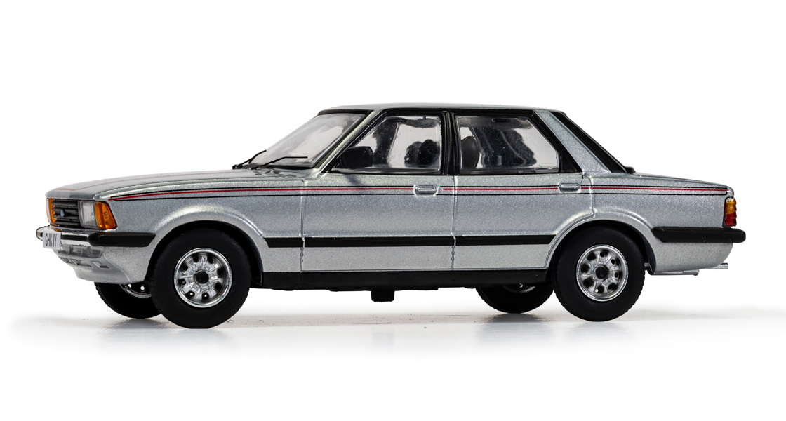 E_Corgi_blog_update_Ford_Cortina_Mk5_Crusader_scale_diecast_model_collectable_Corgi.jpg