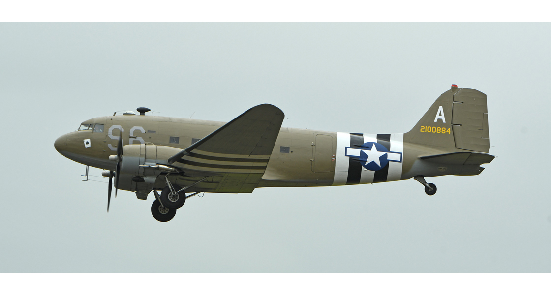 O_Airfix_and_the_aeroplane_that_launched_D_Day_the_magnificent_Douglas_C47A_Skytrain_in_model_kit_form.jpg