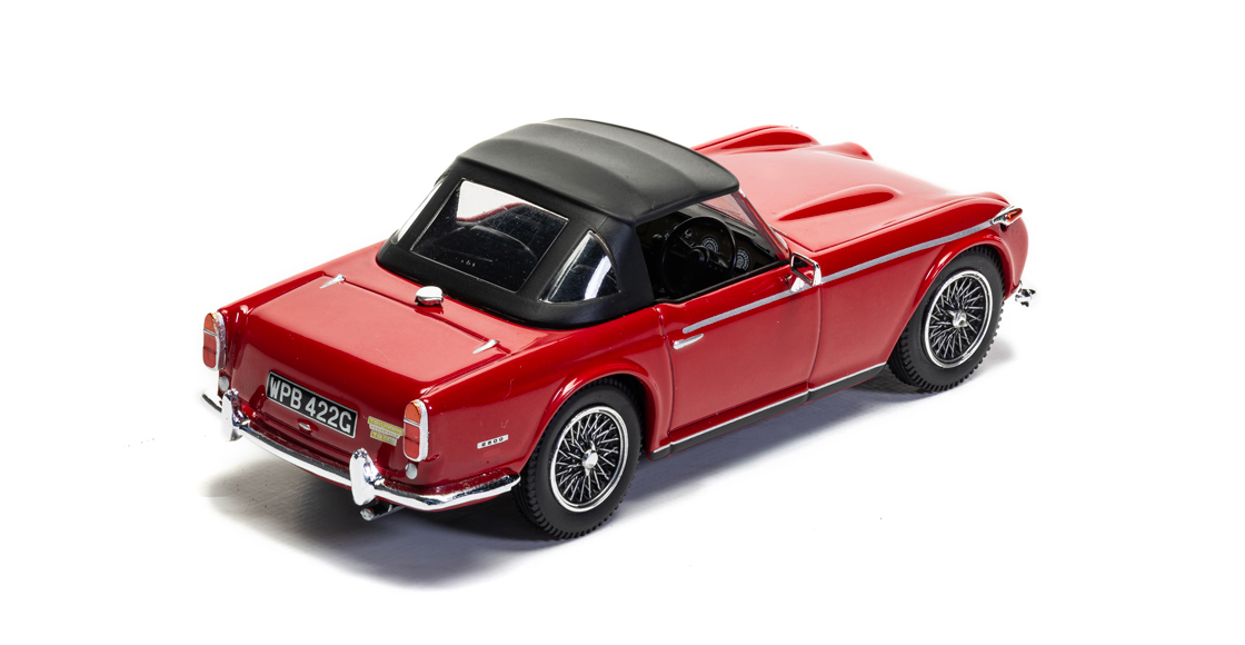 U_Corgi_Triumph_TR5_Vanguards_model_exclusive_in_the_latest_edition_of_the_Diecast_Diaries_blog.jpg