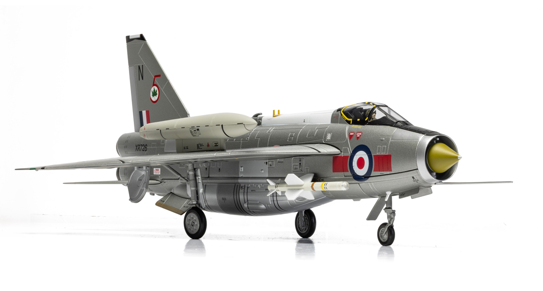 M_AA28404_The_latest_Corgi_blog_includes_exclusive_updates_from_the_latest_English_Electric_Lightning_F6_model_Ford_Fiesta_XR2_and_Ford_Capri_Mk2_diecast_model_releases.jpg