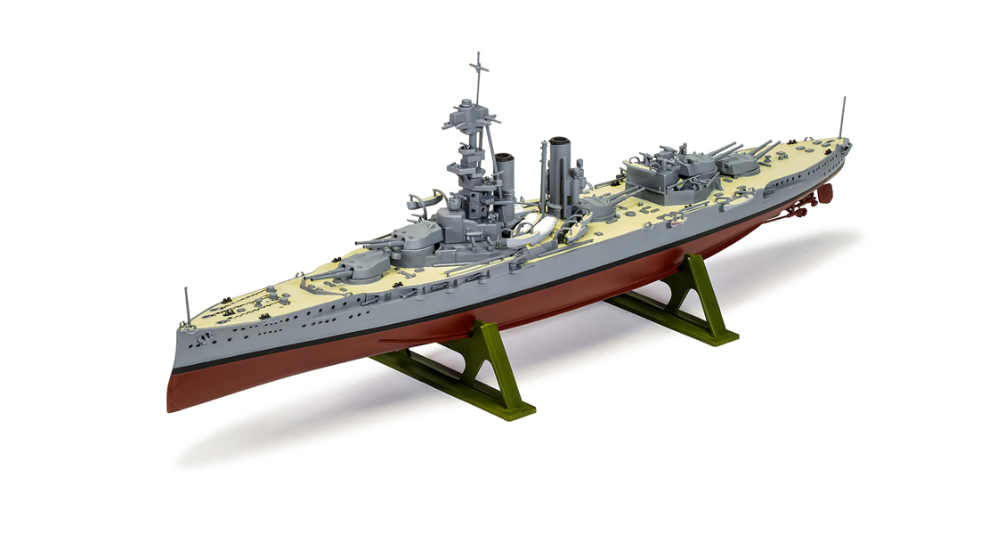 M_The_Airfix_Vintage_Classics_scale_model_kit_range_welcomes_the_mighty_British_Super_Dreadnought_HMS_Iron_Duke_and_British_Phantoms_rule_the_skies_and_our_modelling_workbenches.jpg