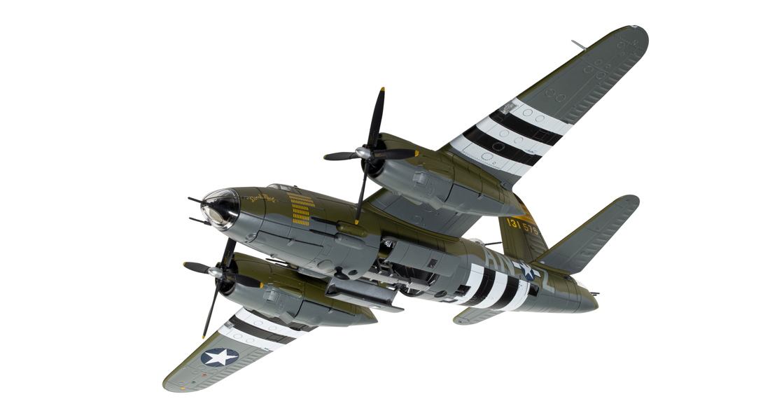 E_Corgi_makes_a_model_D_Day_80th_Anniversary_tribute_with_new_Martin_B26_Marauder_aircraft_and_Screen_Stars_Ford_Pair.jpg