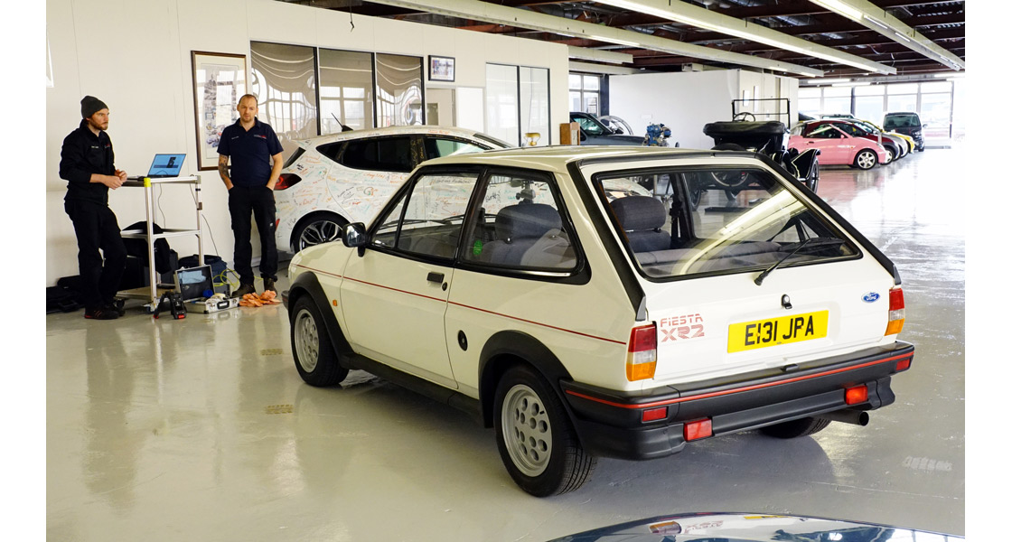 T_VA14403_The_latest_Corgi_blog_includes_exclusive_updates_from_the_latest_English_Electric_Lightning_F6_model_Ford_Fiesta_XR2_and_Ford_Capri_Mk2_diecast_model_releases.jpg