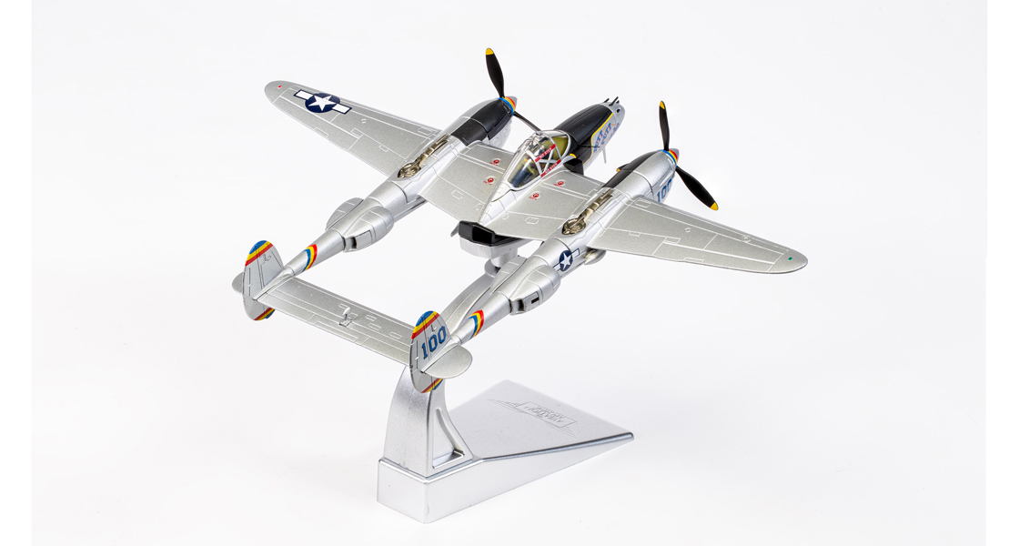 F_Corgi_launch_a_model_Lockheed_P38_Lightning_Pacific_ace_and_World_of_tanks_model_double_packs_released.jpg