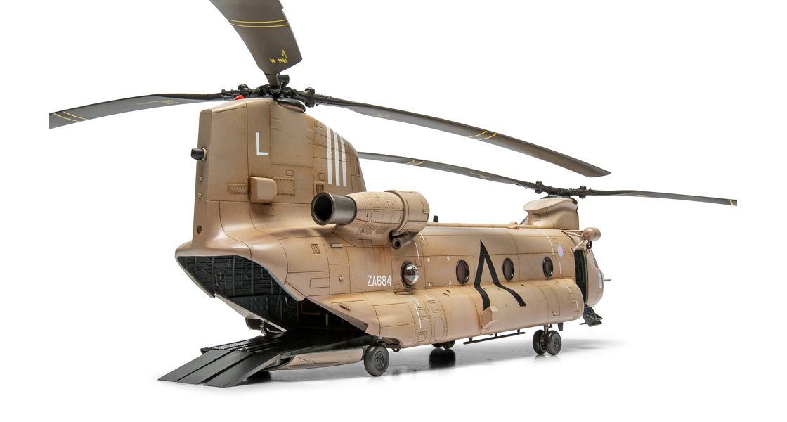 P_Airfix_prepare_to_launch_the_new_RAF_Boeing_Chinook_HC1_scale_model_kit_as_the_latest_new_tooling_addition_to_the_2024_Airfix_model_kit_range.jpg
