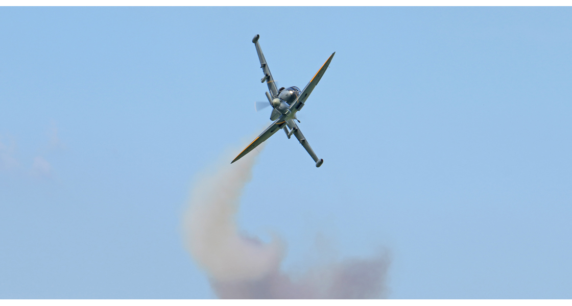 U_The_Shuttleworth_Collection_open_the_2026_Airshow_season_with_Spitfire_tributes_at_their_Season_Premier_and_Wings_and_Wheels_shows_on_CORGI_and_Airfix_Aerodrome.jpg
