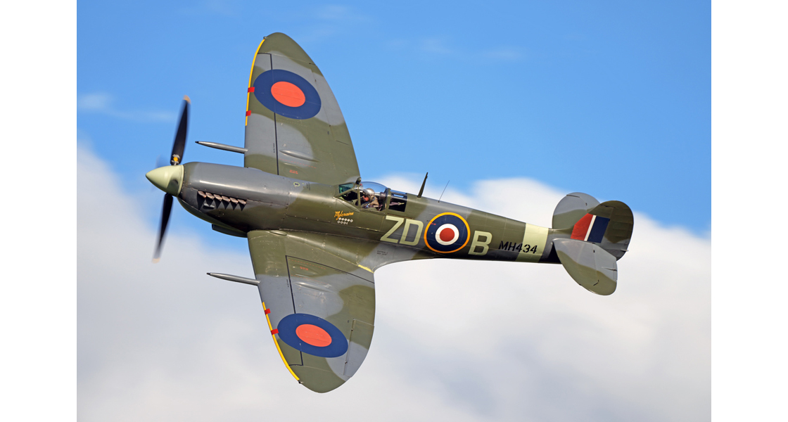 F_The_Shuttleworth_Collection_open_the_2026_Airshow_season_with_Spitfire_tributes_at_their_Season_Premier_and_Wings_and_Wheels_shows_on_CORGI_and_Airfix_Aerodrome.jpg