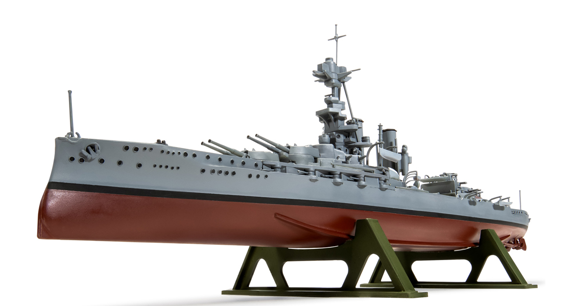 B_The_Airfix_Vintage_Classics_scale_model_kit_range_welcomes_the_mighty_British_Super_Dreadnought_HMS_Iron_Duke_and_British_Phantoms_rule_the_skies_and_our_modelling_workbenches.jpg