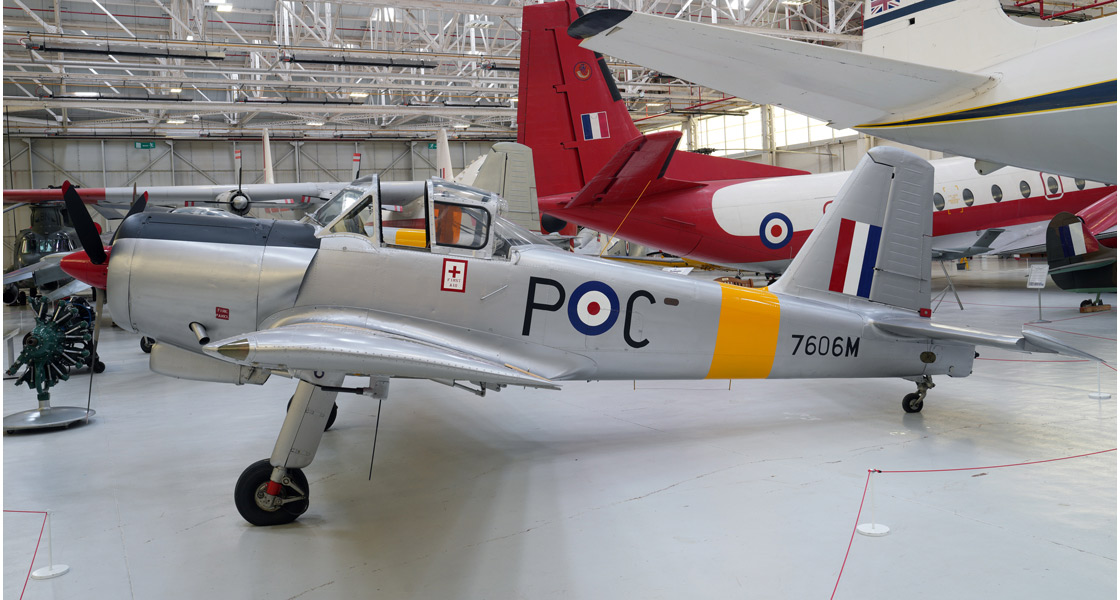 C_New_Airfix_Hunting_Percival_Jet_Provost_T3_is_the_aircraft_in_which_the_RAFs_first_woman_pilot_made_her_first_solo_flight_from_RAF_Dishforth.jpg