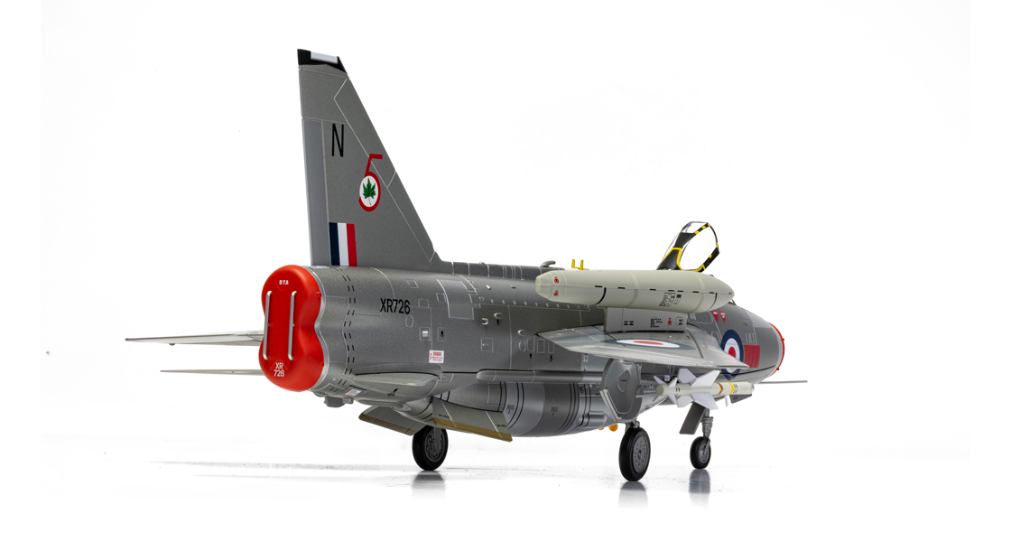 F_AA28404_The_latest_Corgi_blog_includes_exclusive_updates_from_the_latest_English_Electric_Lightning_F6_model_Ford_Fiesta_XR2_and_Ford_Capri_Mk2_diecast_model_releases.jpg