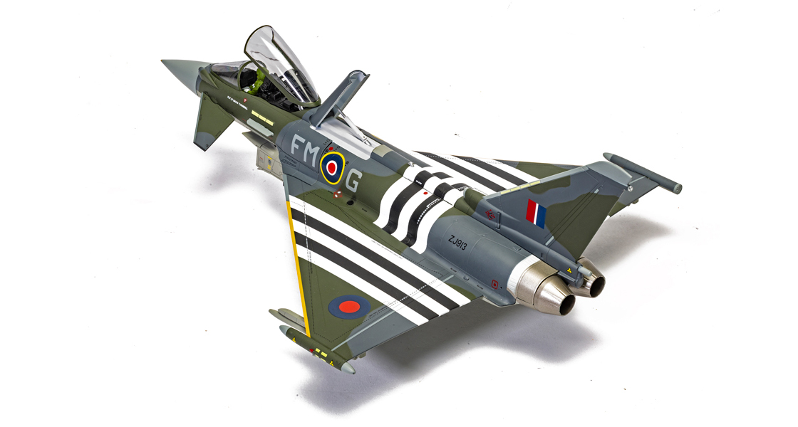 V_RAF_Typhoon_Display_Team_Moggy_and_a_Collection_of_fiesty_Ford_car_models_all_feature_in_the_latest_Corgi_model_blog_update.jpg