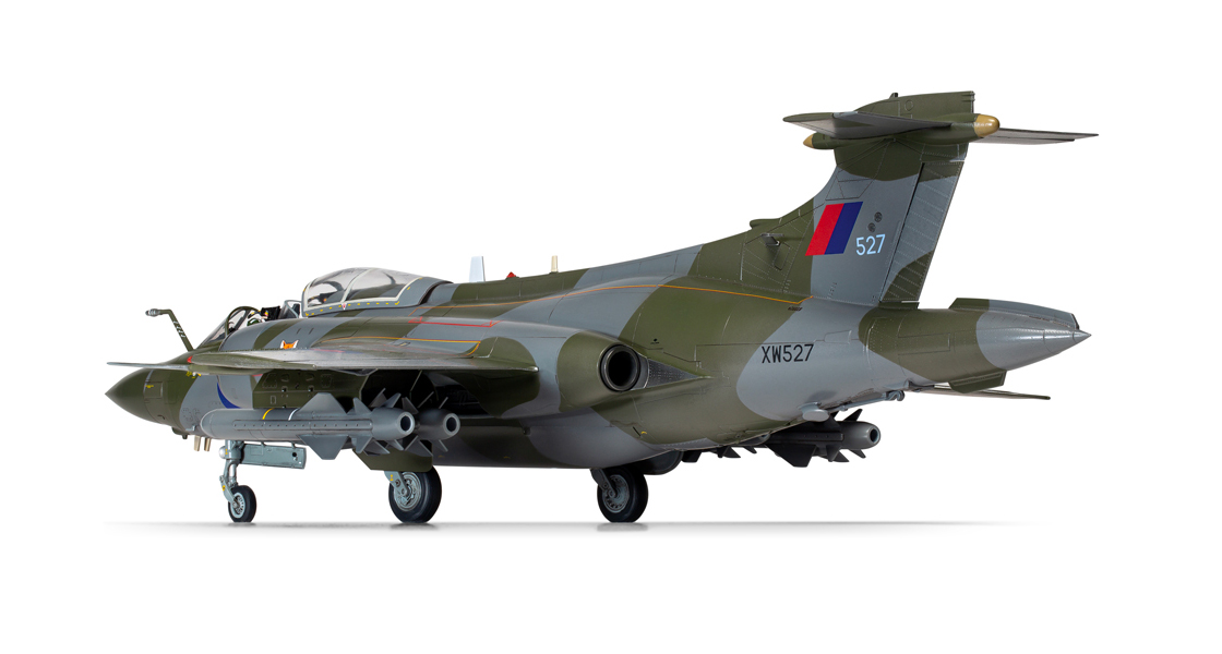 J_The_new_Airfix_Blackburn_Buccaneer_kit_in_RAF_markings_has_four_appealing_scheme_options_for_the_Modeller.jpg