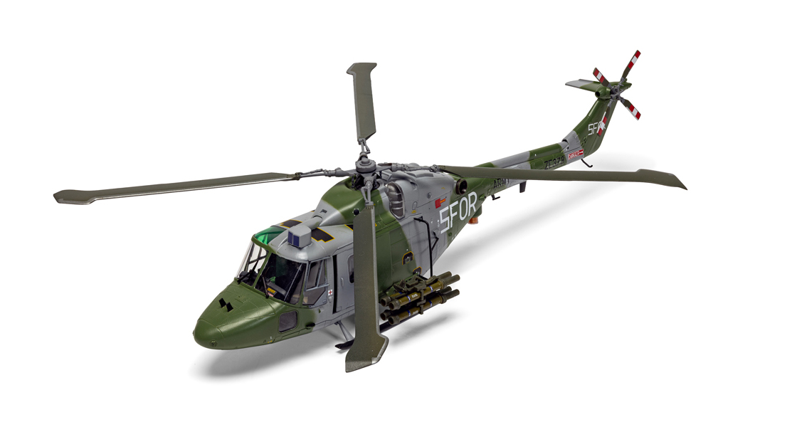 S_Airfix_mark_Rotary_Week_by_featuring_the_speedy_and_agile_Westland_Lynx_AH_7_of_the_Army_Air_Corps_in_scale_model_kit_form.jpg