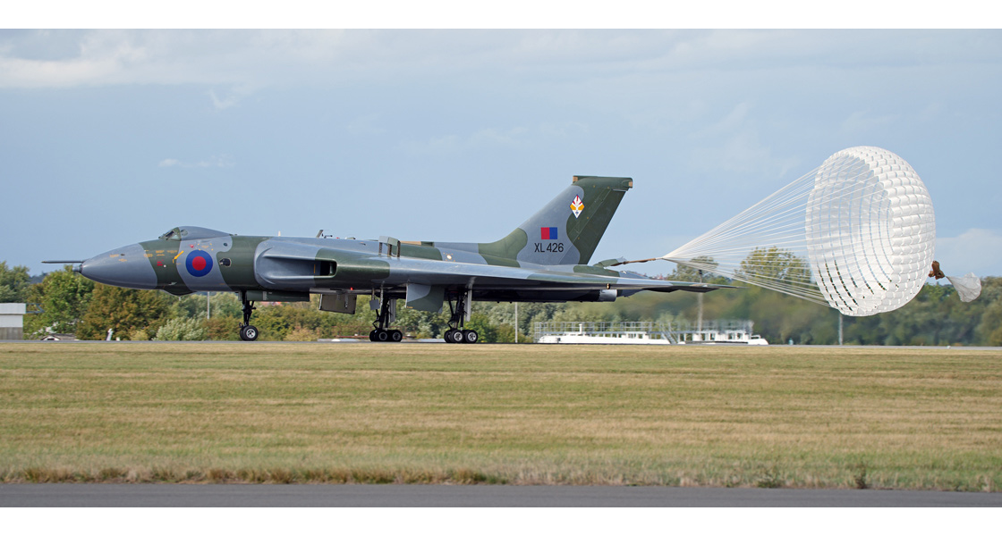 T_Airfix_and_Corgi_Aerodrome_experience_the_howl_of_Avro_Vulcan_XL426_as_she_entertains_the_crowds_at_the_Vulcan_Restoration_Trust_fast_taxi_event.jpg