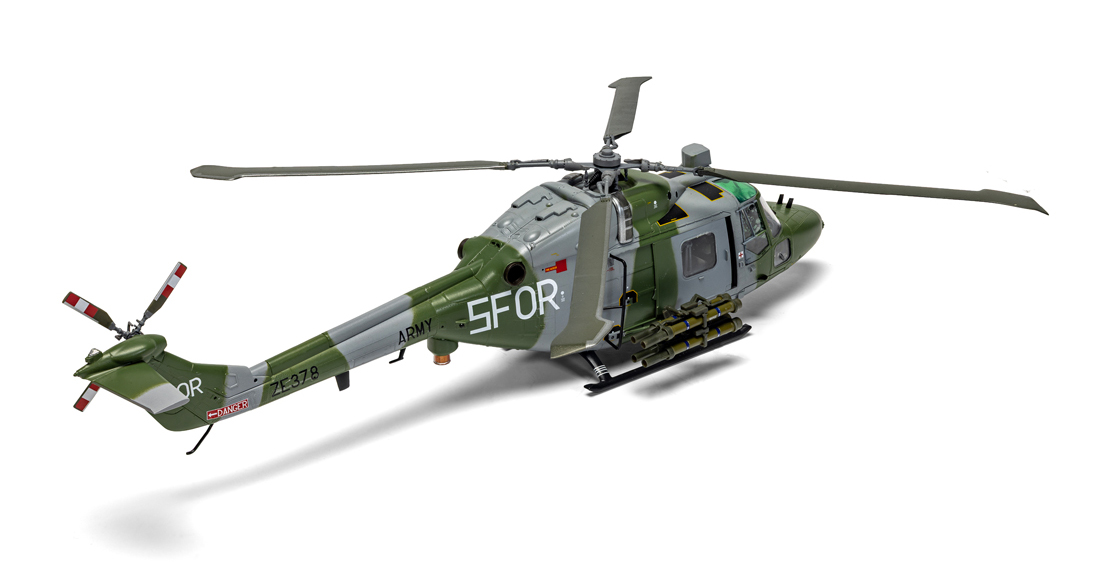 U_Airfix_mark_Rotary_Week_by_featuring_the_speedy_and_agile_Westland_Lynx_AH_7_of_the_Army_Air_Corps_in_scale_model_kit_form.jpg