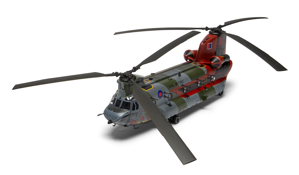 L_Its_Wokka_time_as_Airfix_release_the_second_of_their_Boeing_Chinook_model_kits_including_scheme_details_for_a_Gulf_War_Special_Forces_Chinook.jpg