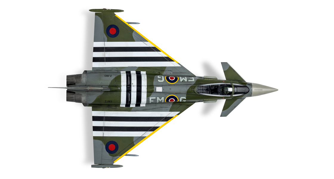 D_Airfix_introduce_the_second_of_their_new_RAF_Typhoon_Display_Team_twin_kit_sets_as_Blackjack_lands_on_the_Workbench.jpg