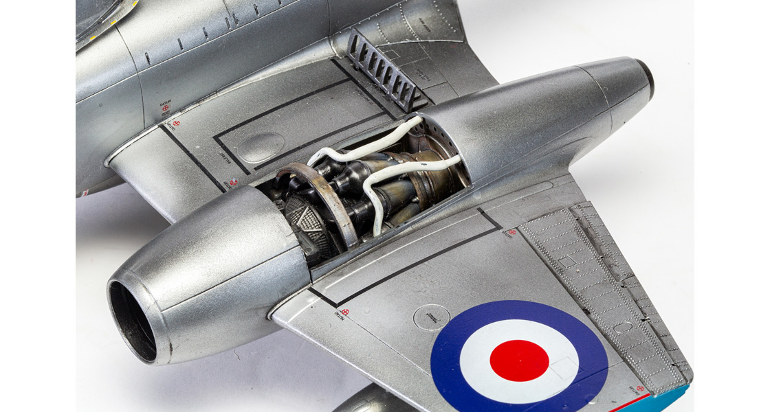 G_Airfix_Gloster_Meteor_F8_scale_model_kit_revisit_features_two_aerobatic_display_team_scheme_options_RAF_and_RAAF.jpg