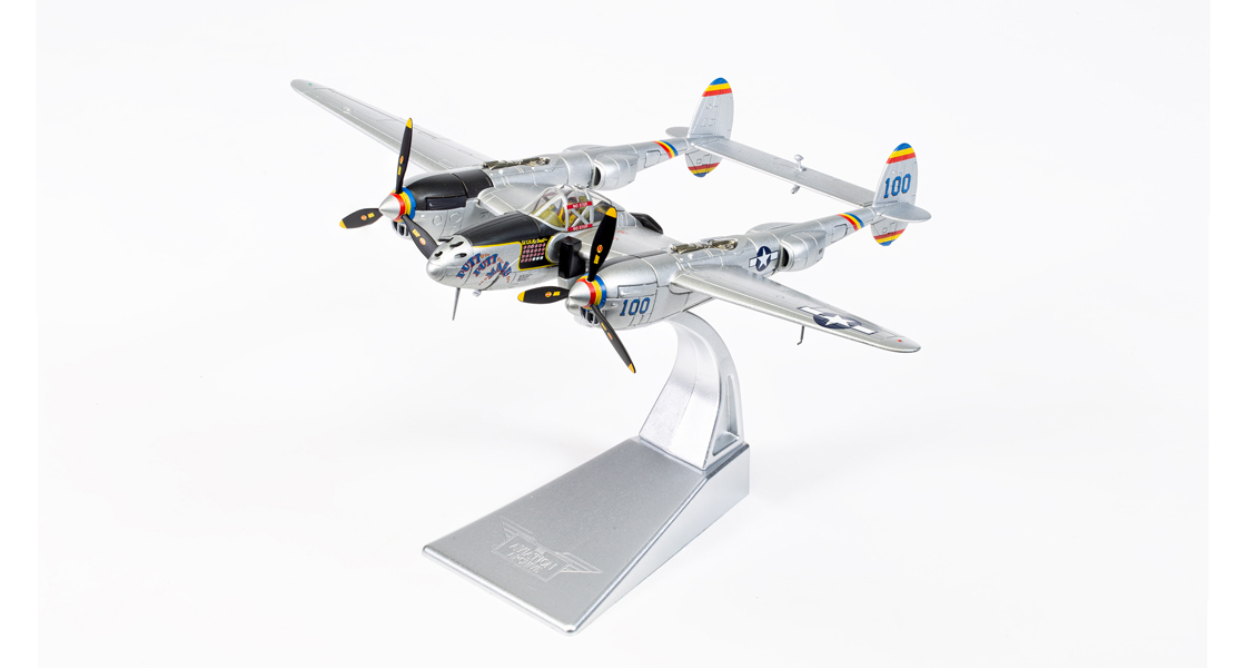 E_Corgi_launch_a_model_Lockheed_P38_Lightning_Pacific_ace_and_World_of_tanks_model_double_packs_released.jpg