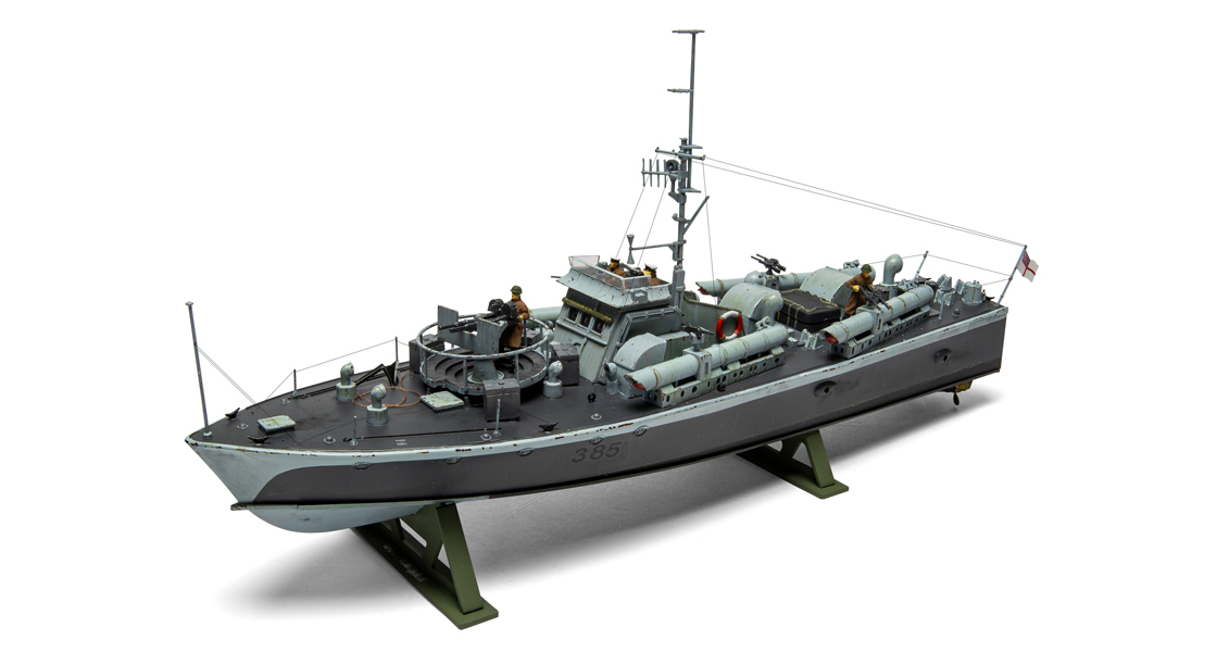 K_The_Airfix_Vintage_Classics_range_can_now_boast_the_arrival_of_two_WWII_fast_attack_craft_a_German_E_Boat_and_a_British_Vosper_Motor_Torpedo_Boat.jpg