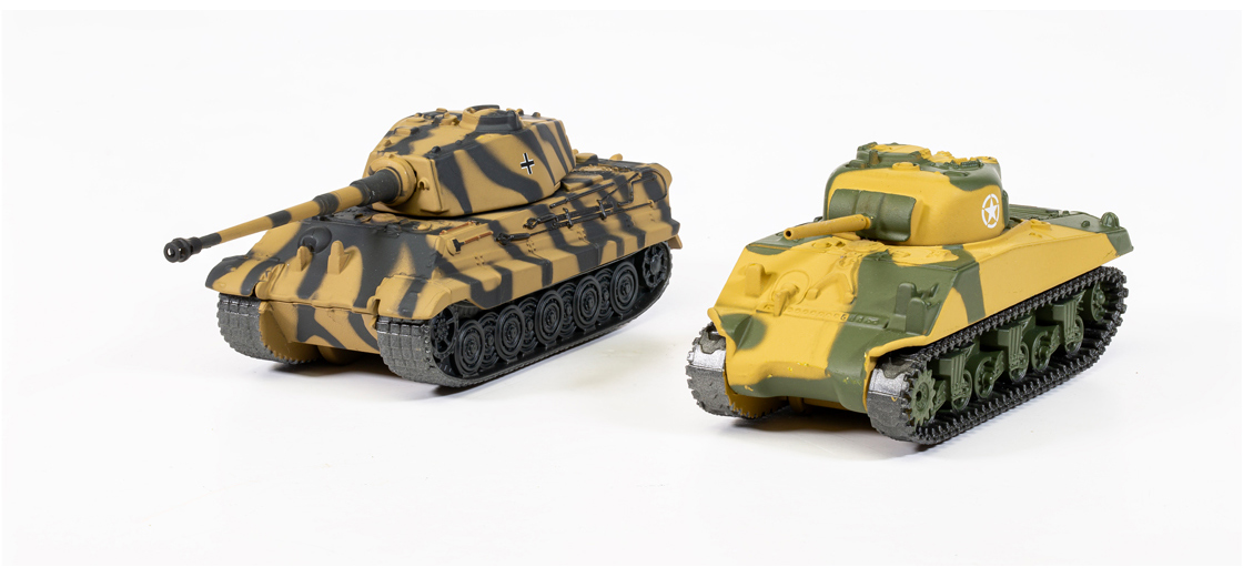J_Corgi_launch_a_model_Lockheed_P38_Lightning_Pacific_ace_and_World_of_tanks_model_double_packs_released.jpg