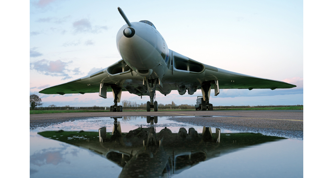 H_Airfix_and_Corgi_Aerodrome_spend_time_with_Avro_Vulcan_B2_XM655_the_youngest_Vulcan_in_the_world.jpg